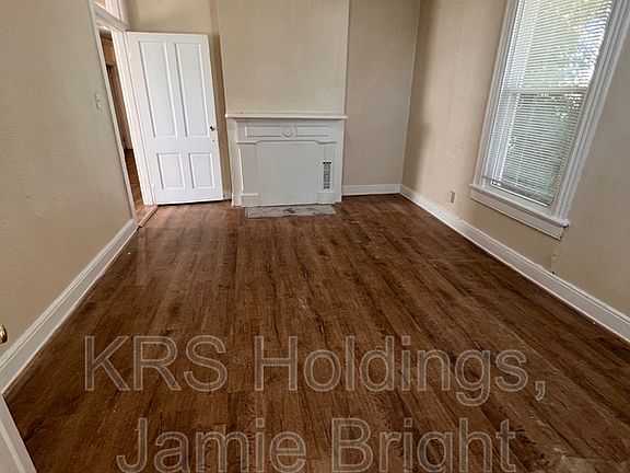 2nd image of 2610 4th Ave #B