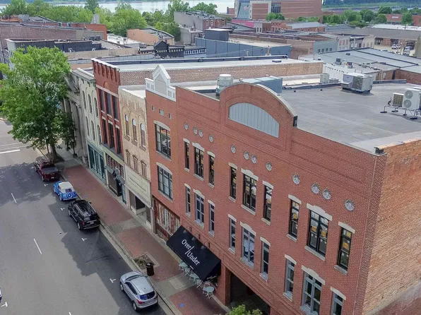 314 Broadway St #302, Paducah, KY 42001