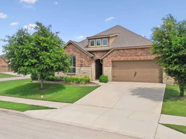 9632 Pickwick Trl, Fort Worth, TX 76131