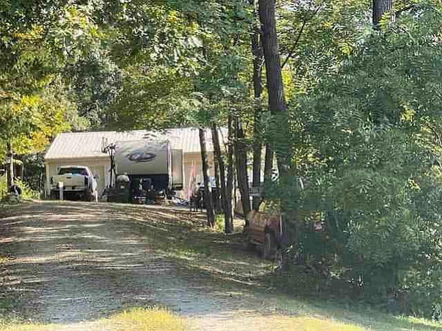 1st image of 7837 Township Road 331 SE