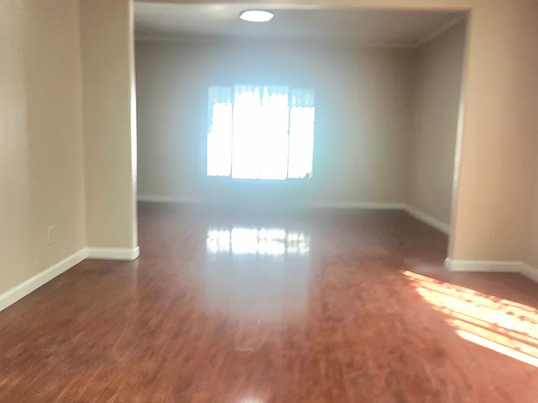 201 S Benton Way #1 — Photo 3