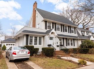 5 Michigan Rd, Floral Park, NY 11001