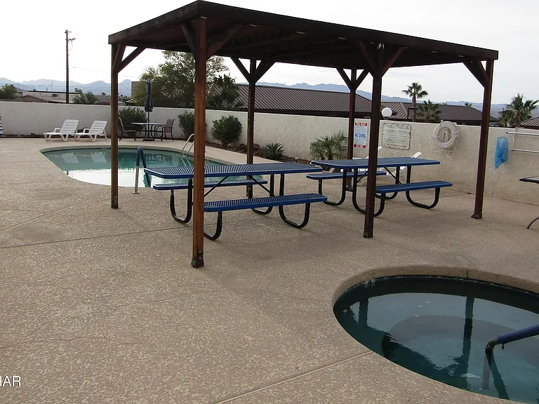 1720 Bahama Ave #B-1 — Photo 4