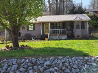 1724 Old Niota Rd, Athens, TN 37303