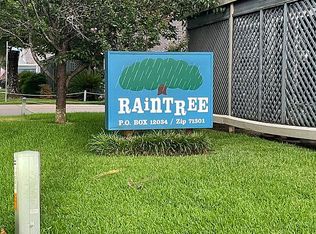 5603 Downing St, Alexandria, LA 71301