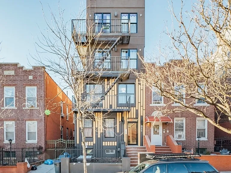 311 Woodbine St #3F — Photo 9