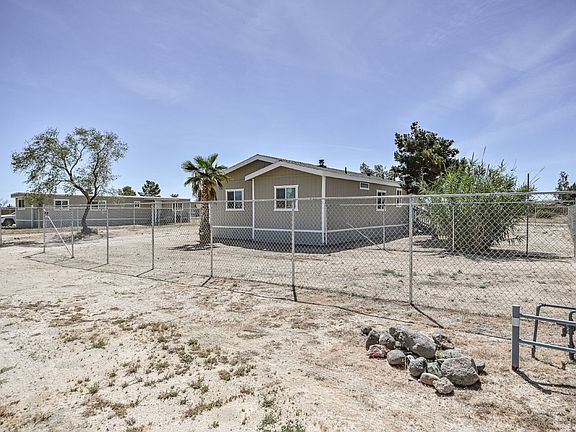 4th image of 4453 Maia Way
