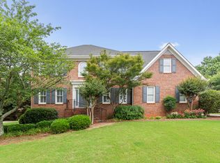 5305 Country Lake Ct, Lilburn, GA 30047