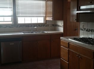 10417 Ruffner Ave, Granada Hills, CA 91344