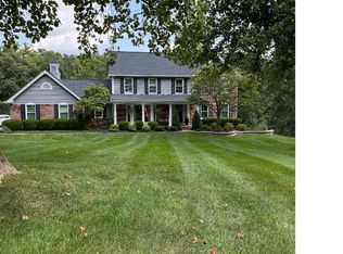 6 Kehrsboro Ct, Chesterfield, MO 63005