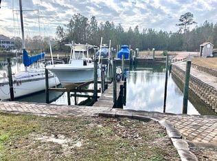 28520 S Quarry Dr, Elberta, AL 36530