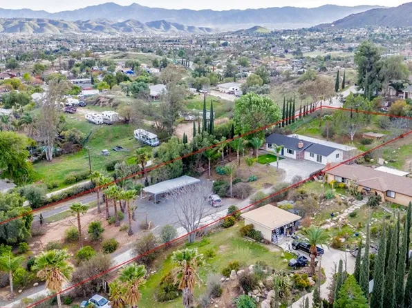 5432 Bushnell Ave, Riverside, CA 92505