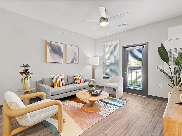 Haven at Treeline — Photo 36