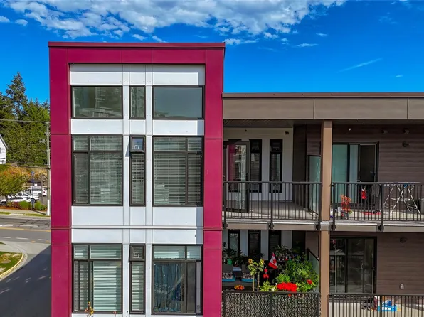 707 Treanor Ave #409, Langford, BC V9B 0X7