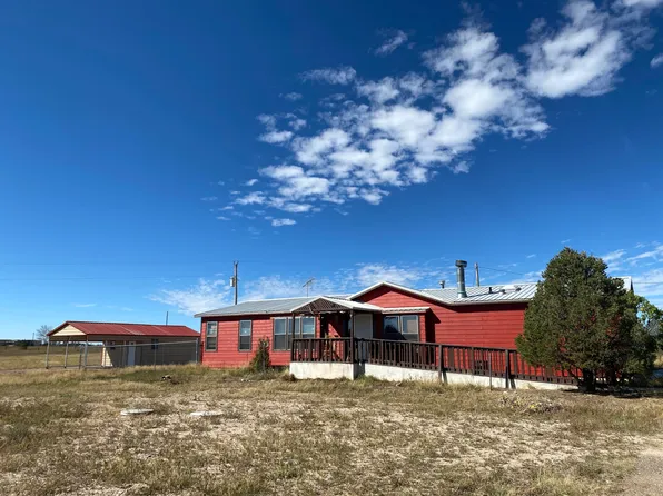 70 Clara Ln, Estancia, NM 87016