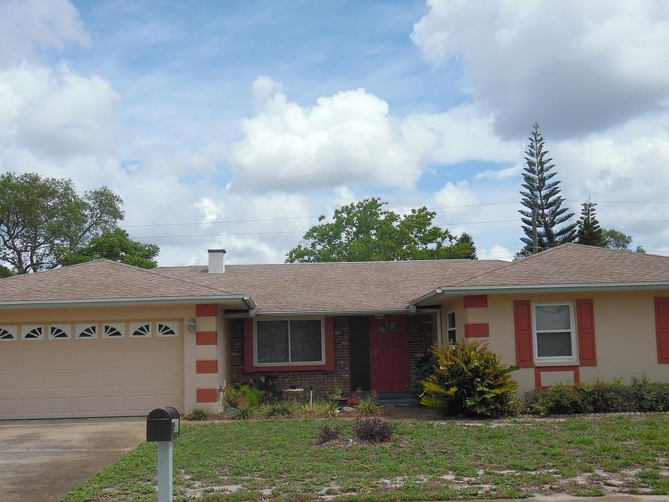 1st image of 2616 Hemlock Ct
