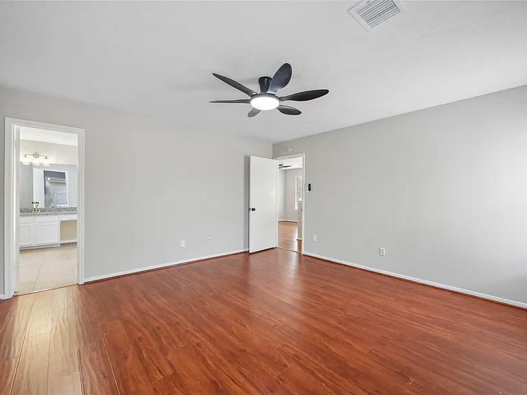 16710 Cheshire Place Dr — Photo 19
