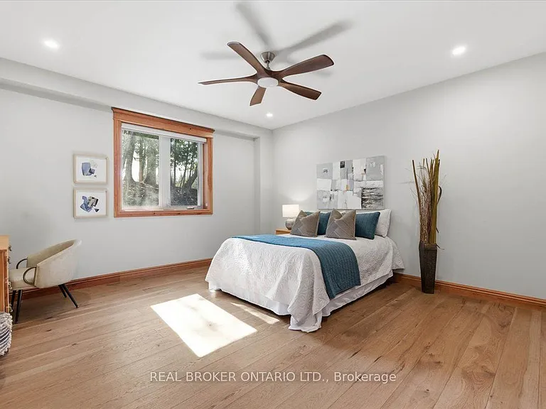4589 Watson Rd S — Photo 25