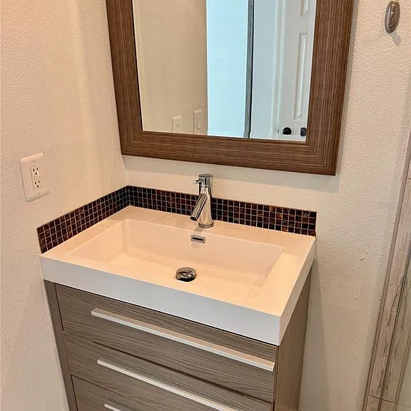 2585 Grassy Point Dr #111 — Photo 14