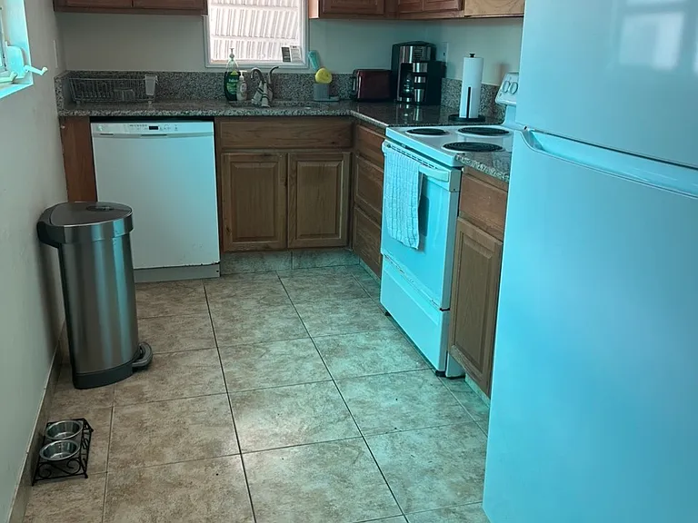 616 SW Cleveland Ave — Photo 16