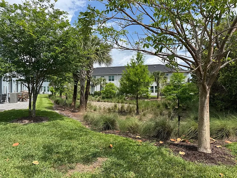 1887 SE Ocean Cove Way — Photo 58