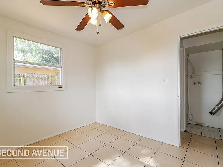 9295 Starkey Rd — Photo 16