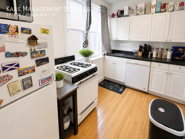 1726 W Carmen Ave, Chicago, IL