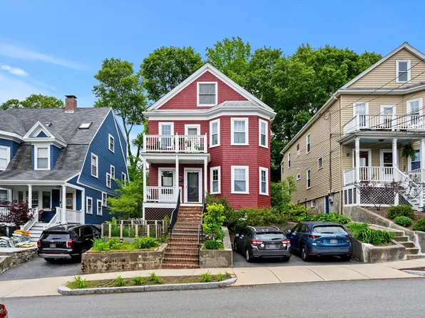 38 Tanager St #1, Arlington, MA 02476