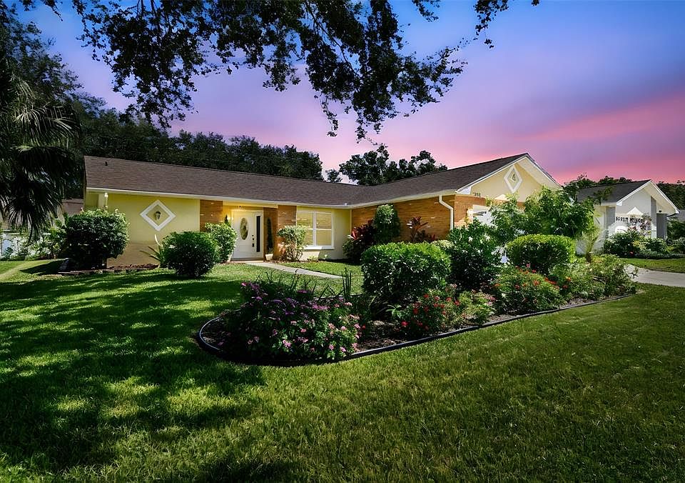 1st image of 2834 THISTLE COURT E