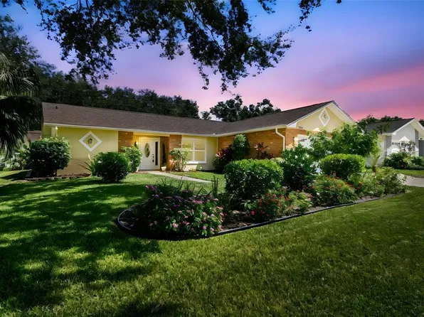 2834 Thistle Ct E, Palm Harbor, FL 34684