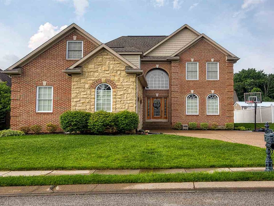 1st image of 2449 Gavins Ln