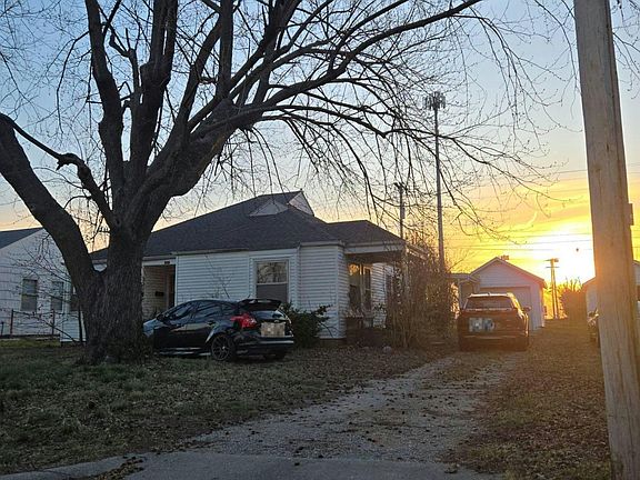 2nd image of 1147 Enfield Dr