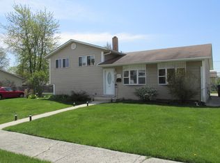 67 E Wrightwood Ave, Glendale Heights, IL 60139