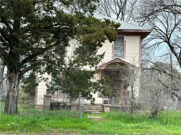 718 Tyler St, Waco, TX 76704