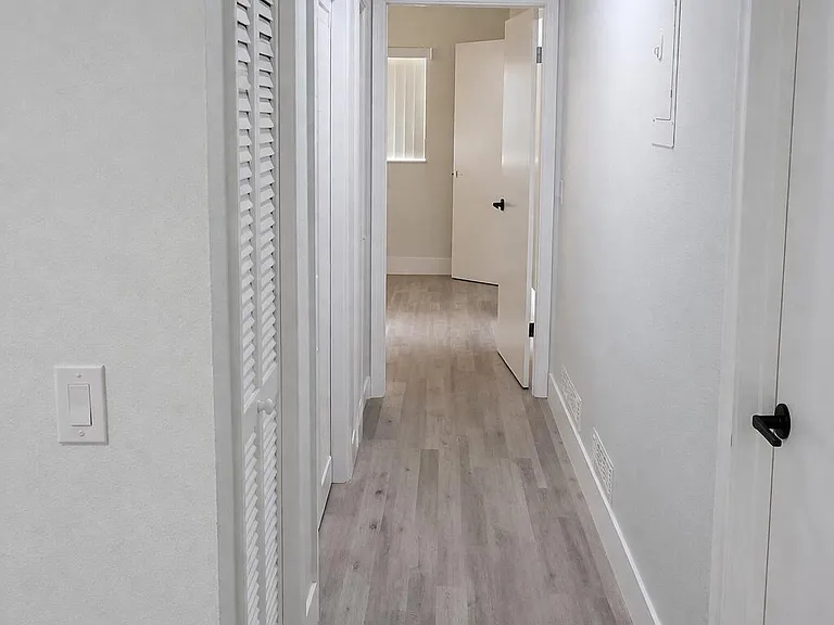 2613 SW Natura Ave — Photo 8
