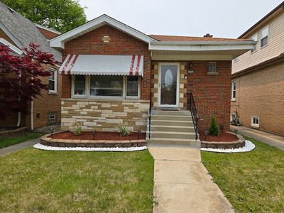8154 S Albany Ave, Chicago, IL, 60652