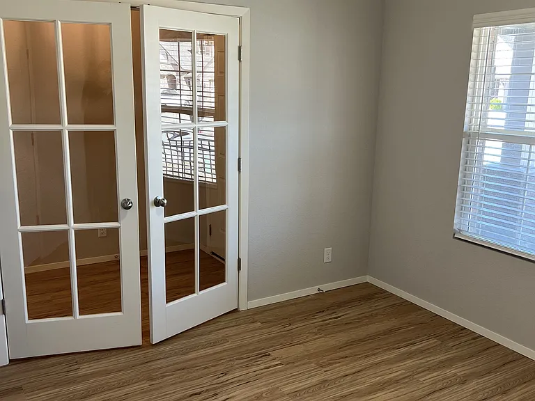 2615 W Baton Rouge Pl — Photo 19