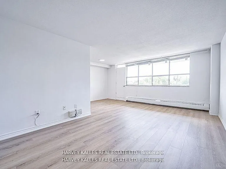 2000 Sheppard Ave W #306 — Photo 8