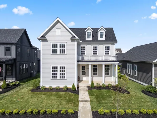 5618 Hickory Dr, Lewis Center, OH 43035