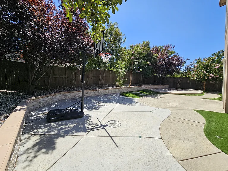 4248 Rimini Way — Photo 44