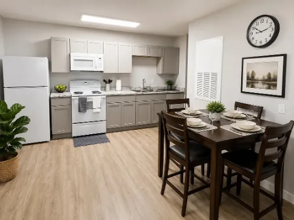 Campus Pointe Apartments, 2302 Bostic Dr #6a61fa170, Charleston, IL 61920