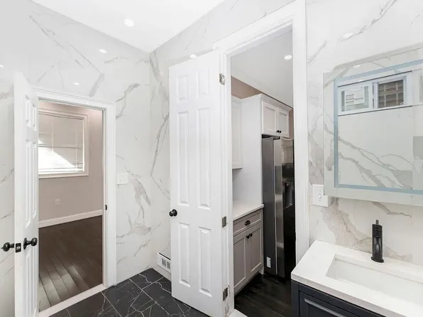 385 Fairmount Avenue image 12 of 25