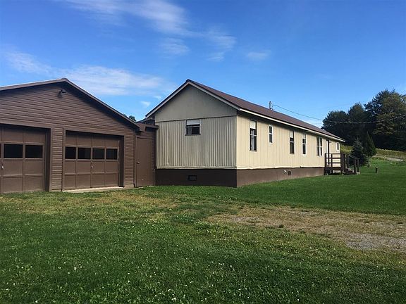 3rd image of 2206 County Highway 49