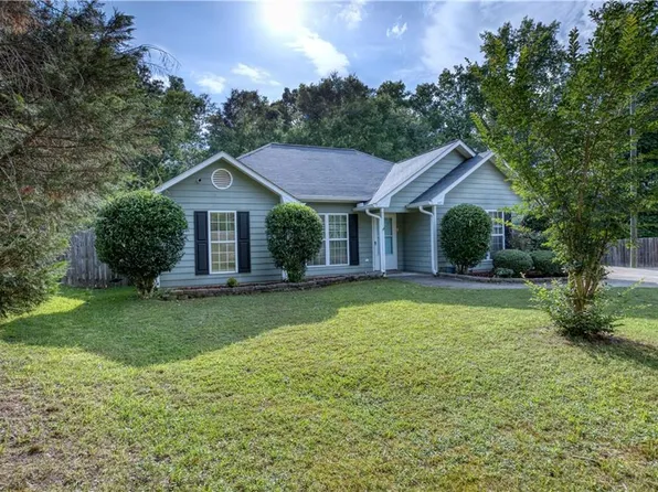 143 Lee Road 2059, Phenix City, AL 36870