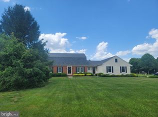 73 Island Rd, Monroeville, NJ 08343