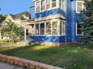 3313 Girard Ave S, Minneapolis, MN 55408