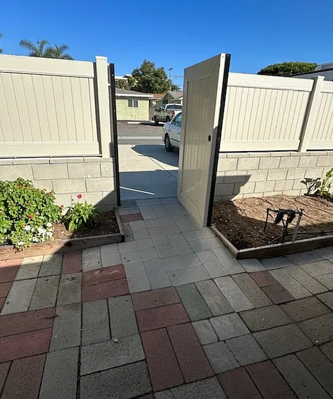 3082 Madison Ave — Photo 16