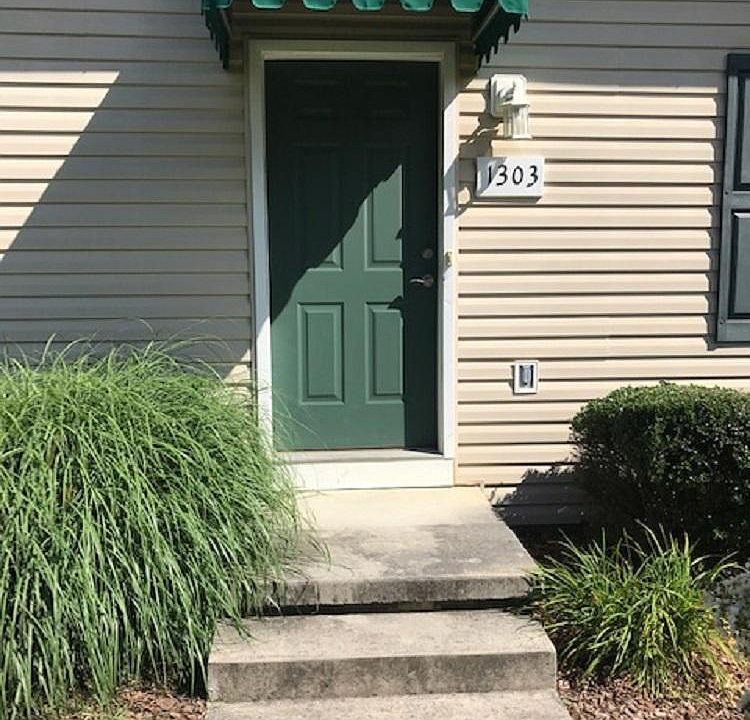 1st image of 1303 Kensington Pl