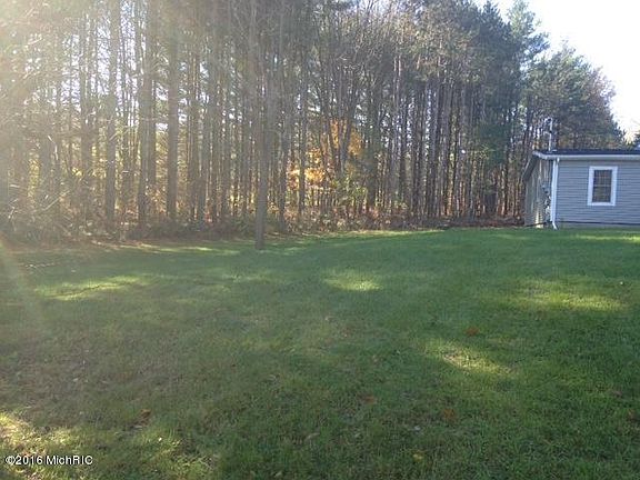4th image of 8306 Eldridge Ct SE