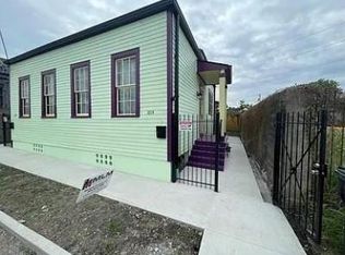 1014 Richard St, New Orleans, LA 70130